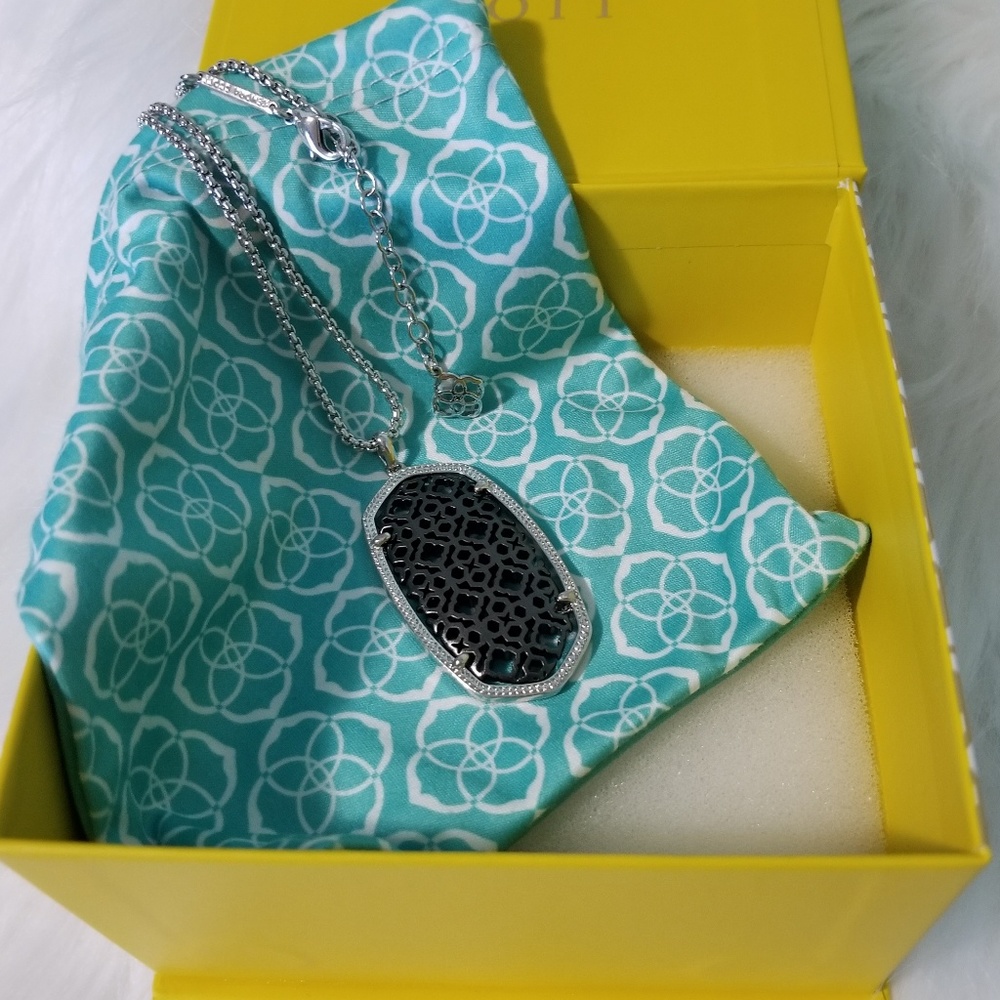 Kendra Scott Reid necklace NWOT